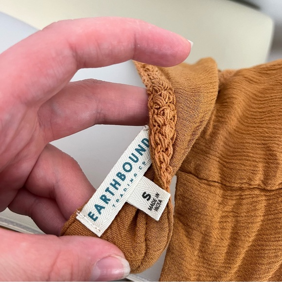 Earthbound Clothing Golden Orange Braided Tie Detail Open Back Halter Crop Top S - Picture 3 of 5